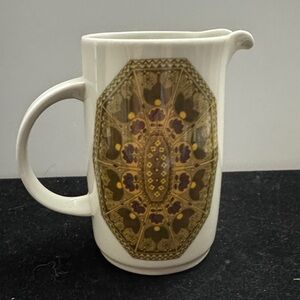 Royal Doulton Parquet (T.C.1102) translucent china creamer 4.25 inches